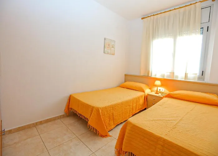 Litoral Costa Dorada - Millet Only Familias Apartmán *